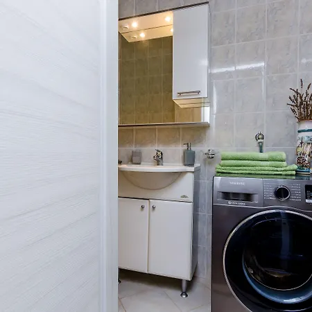 Camelia Luxury شقة *