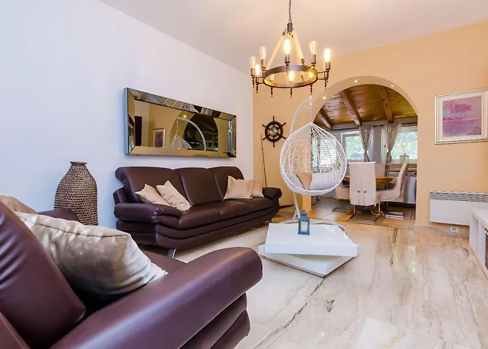 Lägenhet Camelia Luxury