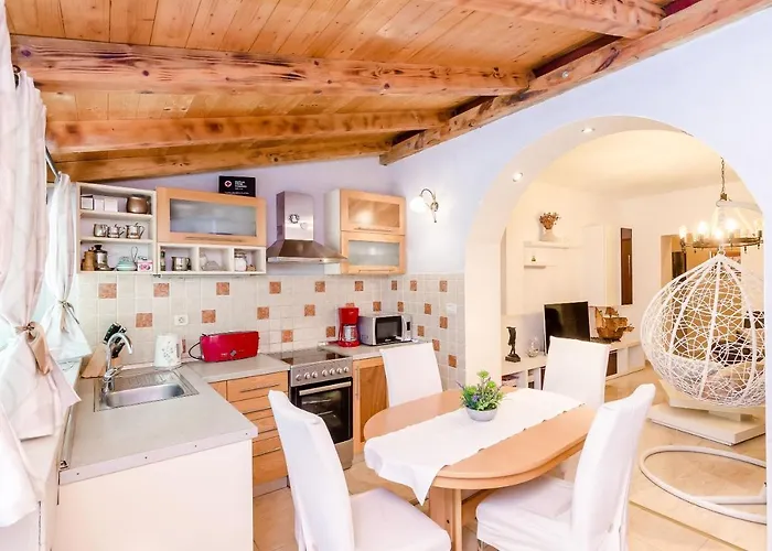 Lägenhet Camelia Luxury