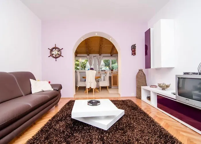 Camelia Luxury Lägenhet