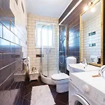 Daire Camelia Luxury *