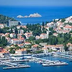 Διαμέρισμα Camelia Luxury