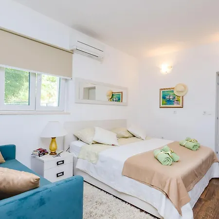 Camelia Luxury * Ντουμπρόβνικ