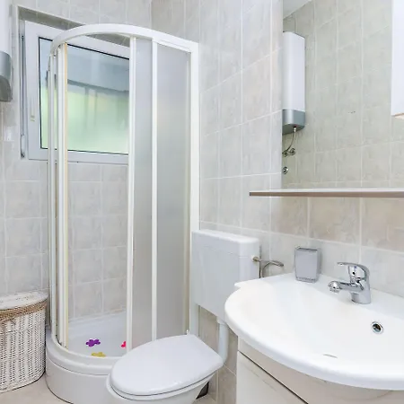 Camelia Luxury דירה